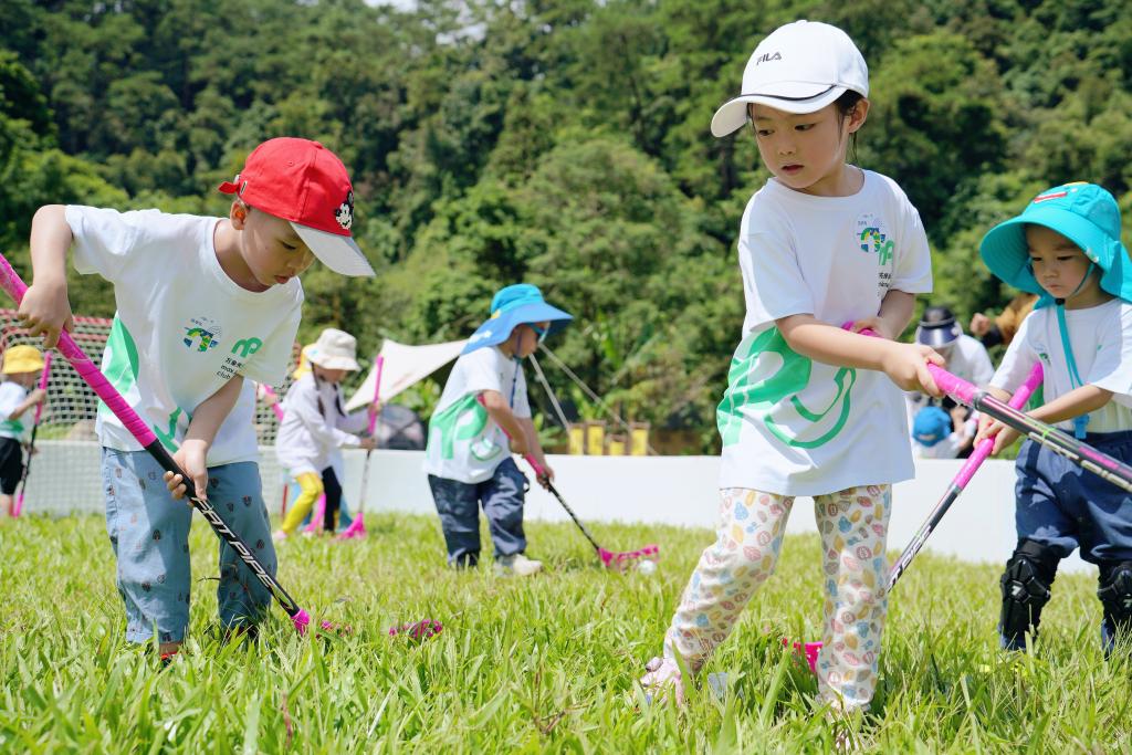 半岛电竞官方网站半岛电竞网站走进学青会举办城贵港：“运动之城”焕发青春新动能(图6)